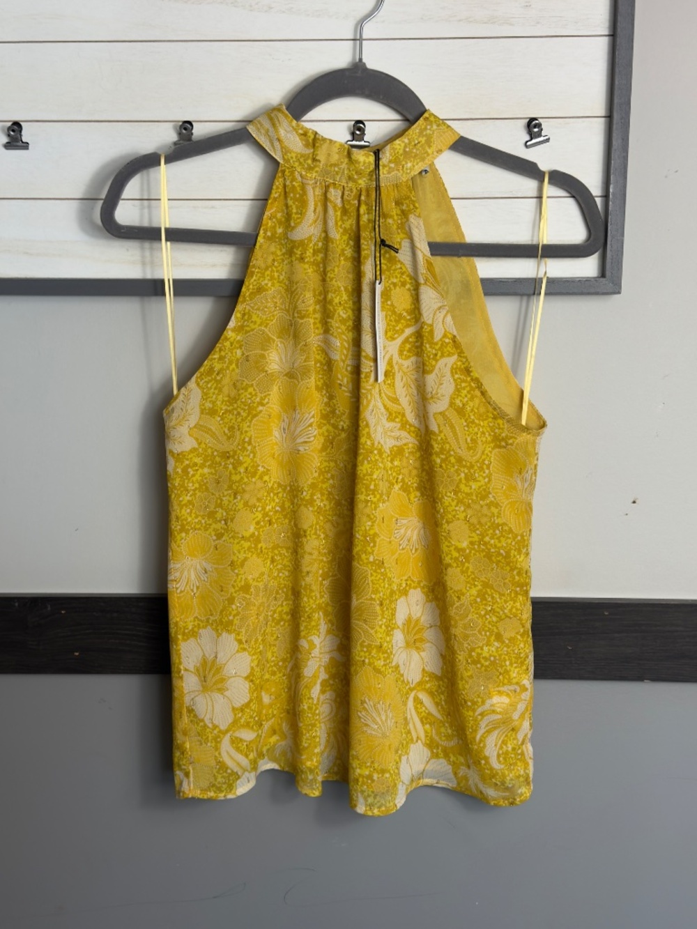 CUPCAKES & CASHMERE tank top halter neck gold polka dot floral pattern size XS